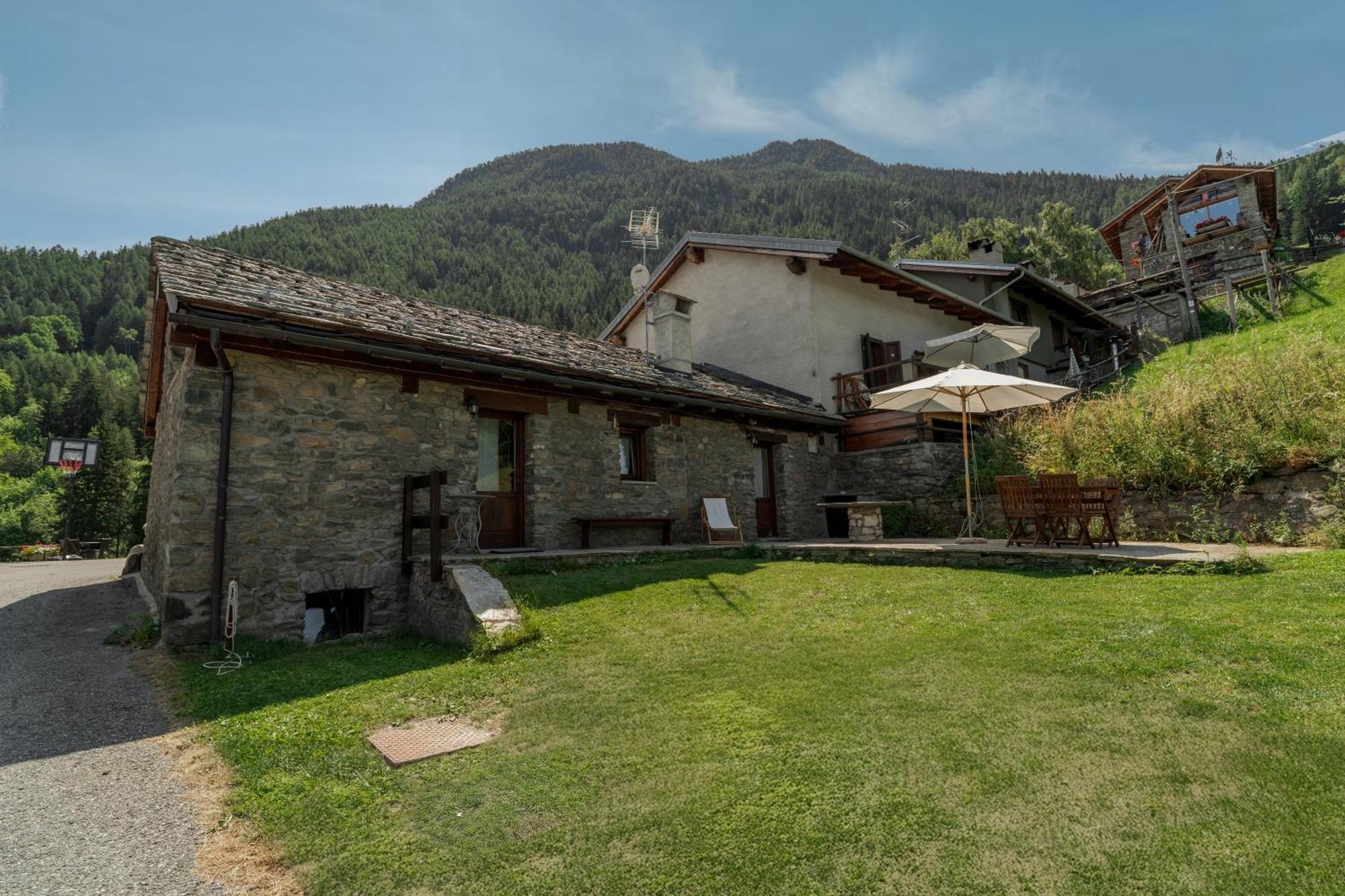 Chalet Saint Salod - Pila Charvensod Exterior photo
